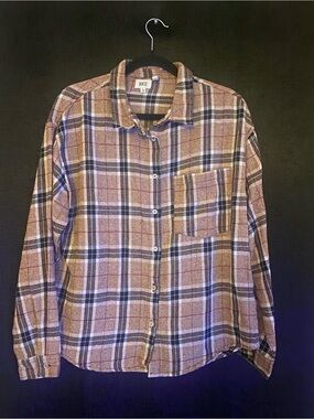 BKE - Tan and Black Plaid Button-Up Shirt size large